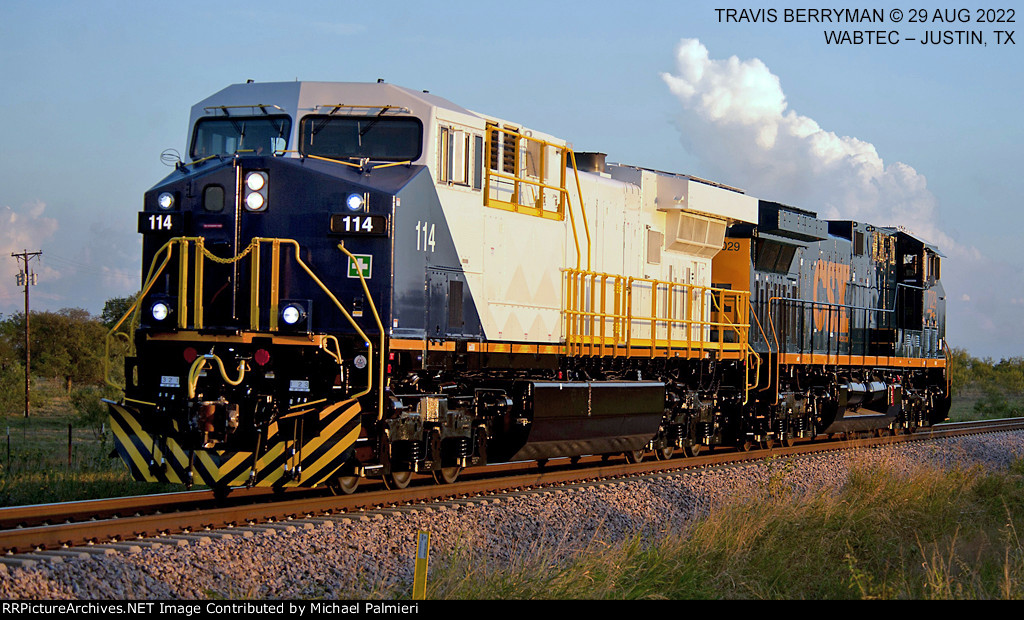 FMG 114 and CSX 7029